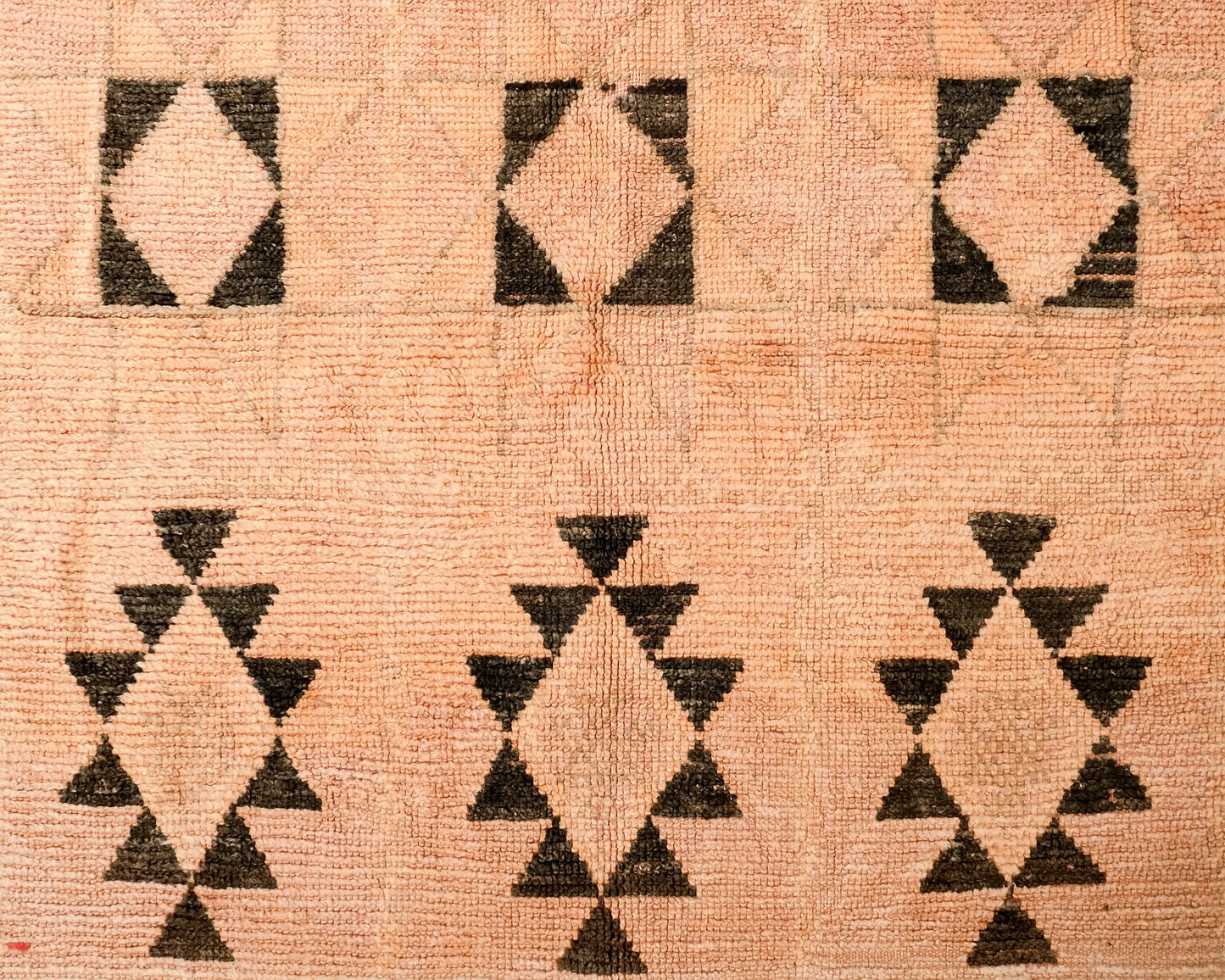 Vintage Moroccan Rug 5'9" x 10'7" – Ref. 4151