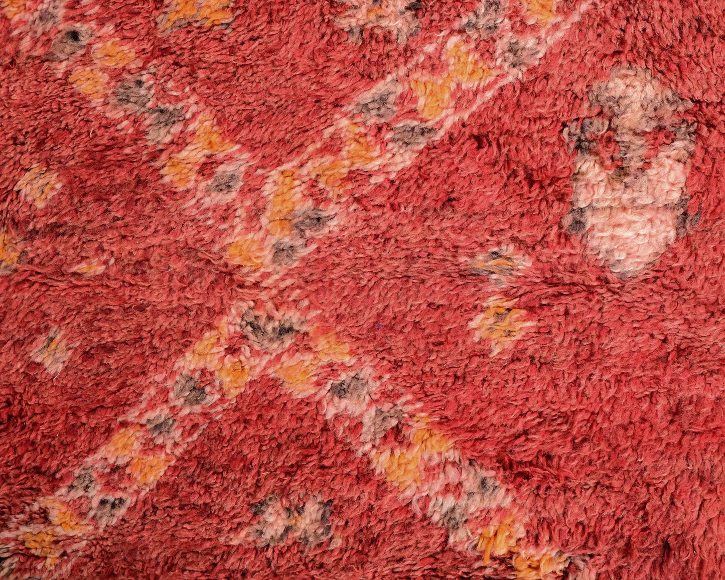 Vintage Moroccan Rug 5'7" x 11'4" – Ref. 4219