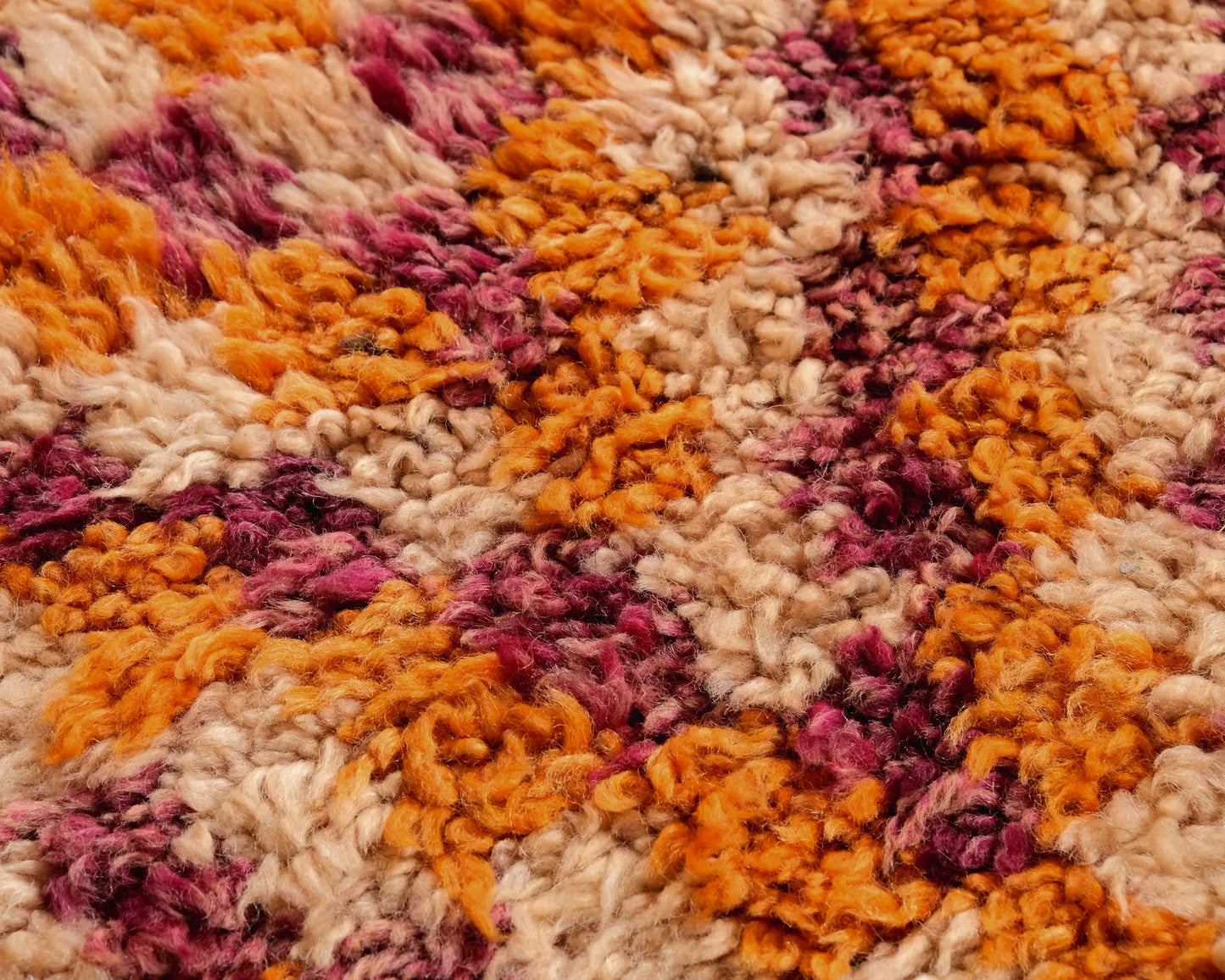 Vintage Moroccan Rug 5'9" x 7'7" – Ref. 4205