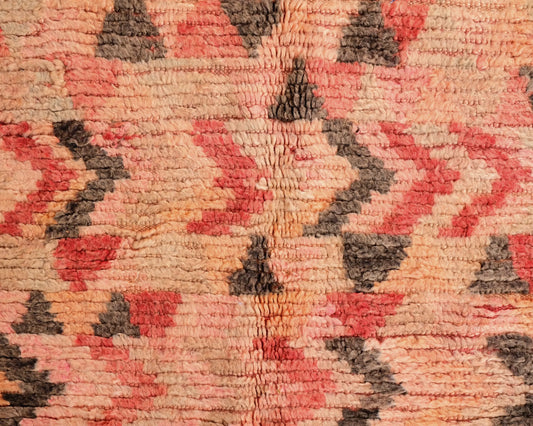 Vintage Moroccan Rug 5'6" x 10'3" – Ref. 4240