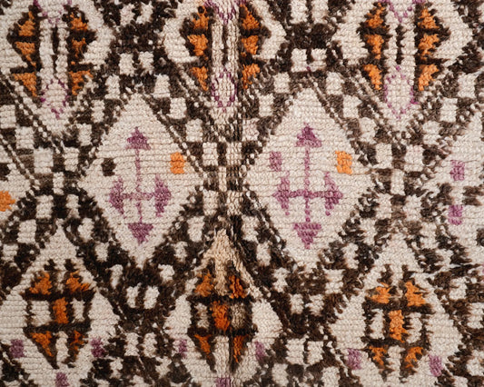 Vintage Moroccan Rug 5'7" x 9'8" – Ref. 4194