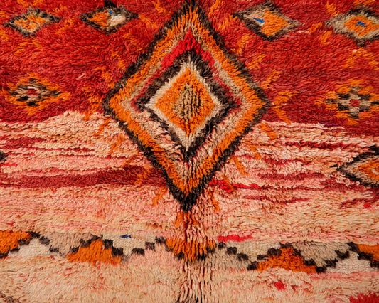 Vintage Moroccan Rug 5'7" x 7'9" – Ref. 4208